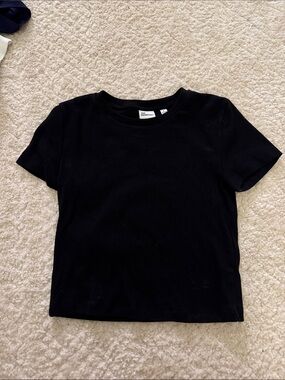 Aritzia Black Short Sleeve Ribbed Tee